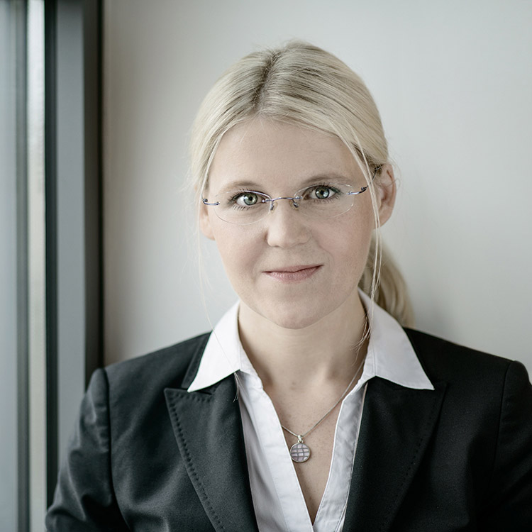 Rechtsanwältin Dr. Manuela Meyer